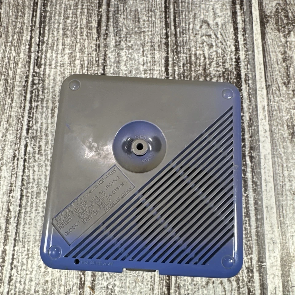 Sony Blue ICF-A10W Analog Clock Radio Vintage TESTED WORKING - Image 4 of 4