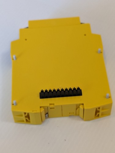 SICK FX3-MOC100000 Module 1057833 Safety controllers: Safe EFI-pro System - Picture 9 of 12