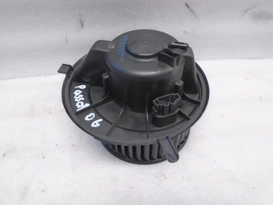 Volkswagen Passat 2006-2010 calentador soplador motor zona única OEM DK905189 Foto 2 de 4