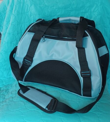 Cat carrier or Small Dog Soft sided Porterable Pet Travel Carrier Blue / Black - Afbeelding 1 van 9