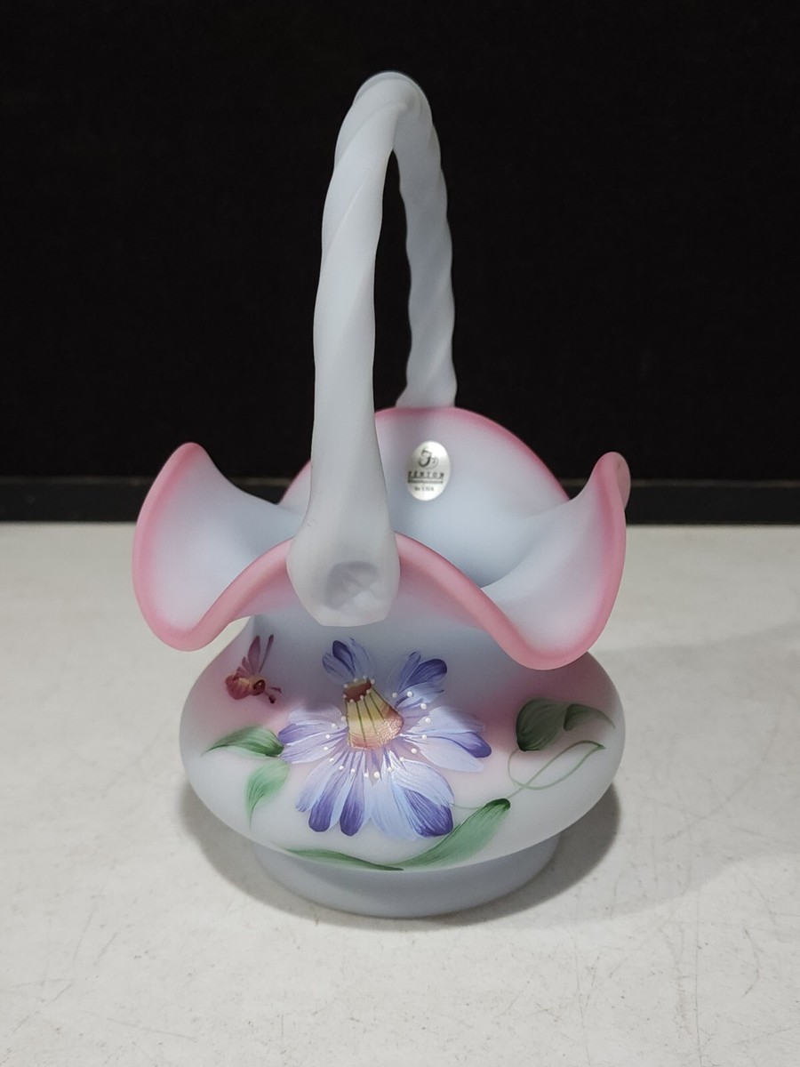 FENTON GLASS BASKET HONOR COLLECTION PURPLE PASSION BLUE BURMESE