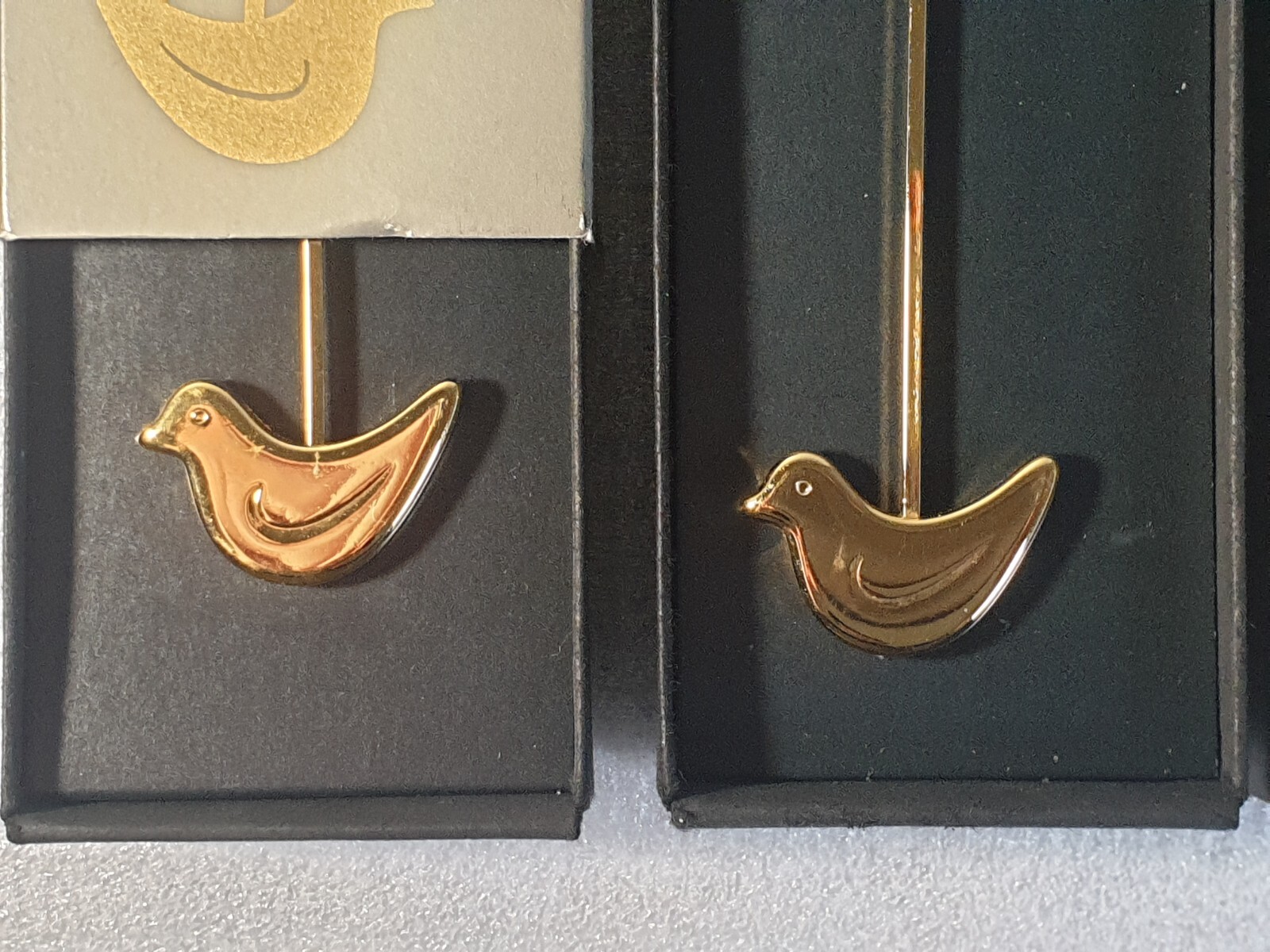 BRAND NEW Boxed Jensen 24ct gold Christmas Candle Holder KRINGLE