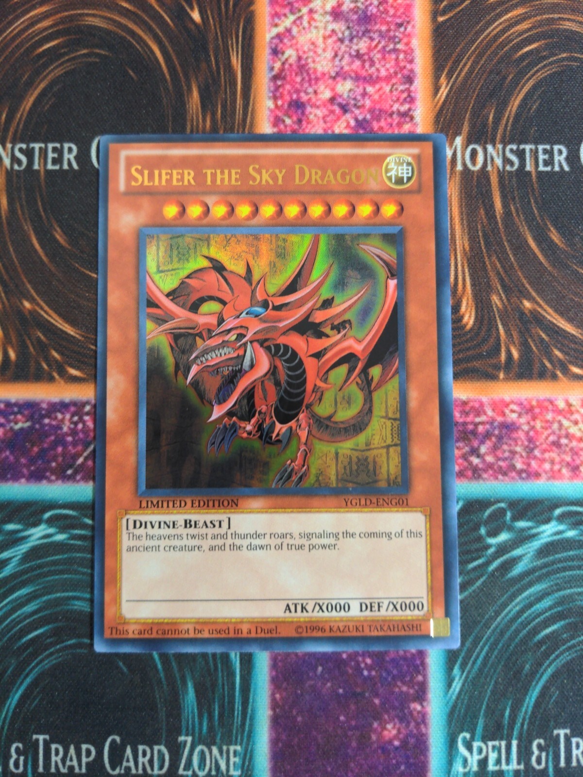Yu-Gi-Oh Slifer the Sky Dragon YGLD-ENG01 Ultra Rare Limited NM