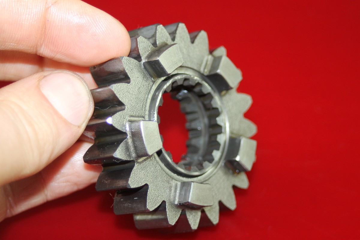 yo　3/6 KAWASAKI NINJA ZX-10R 2010 TRANSMISSION GEAR,OUTPUT 6TH,30T 13262