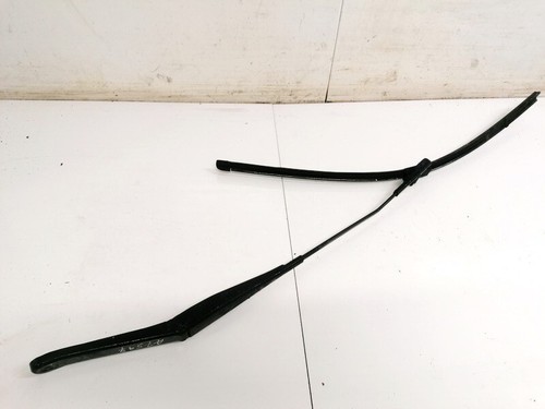 Ford Focus 2007 Wiper Blade 4M5117526AB, Genuine #1498630-46