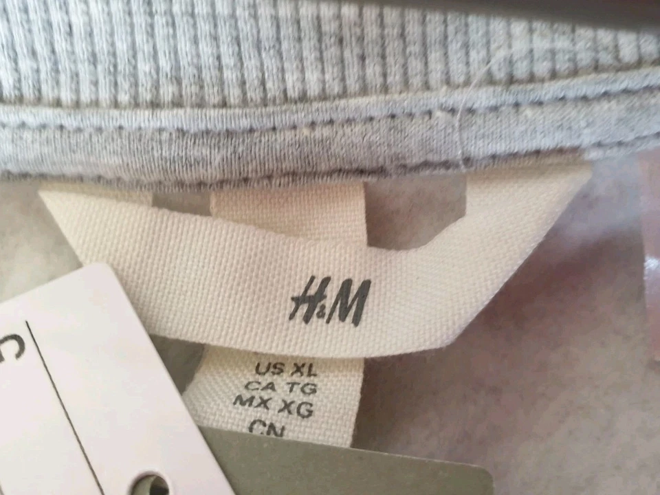 H&M Nirvana Oversized Grey Jumper Sweatshirt Size XL In Utero New With Tags - Image 4 of 4