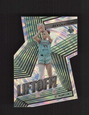 2022 Panini Revolution WNBA #17 Betnijah Laney Liftoff! Fractal