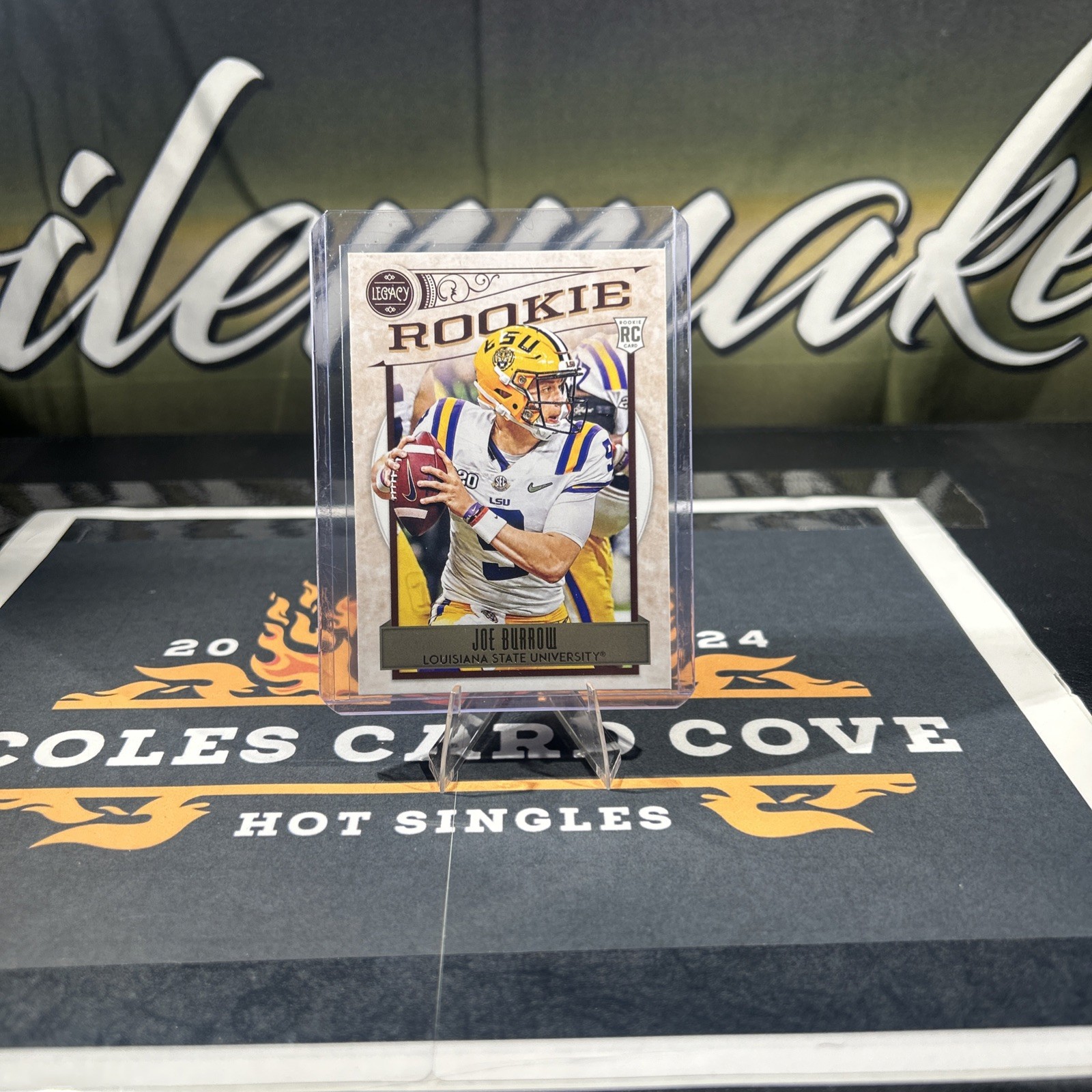 2020 Panini Legacy - Rookies Joe Burrow #141 (RC)