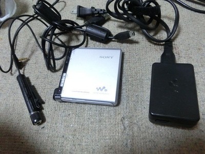 Sony MZ-RH1 Hi-MD Walkman Portable MD Recorder Silver Player Tested Used Japan