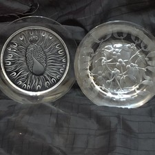 Rene Lalique Mistletoe Plate Post 1945 + 1970 Year Plate.