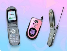 Vintage Y2K Pink Sanyo Camera Flip Cell Phone. Rare.Works 