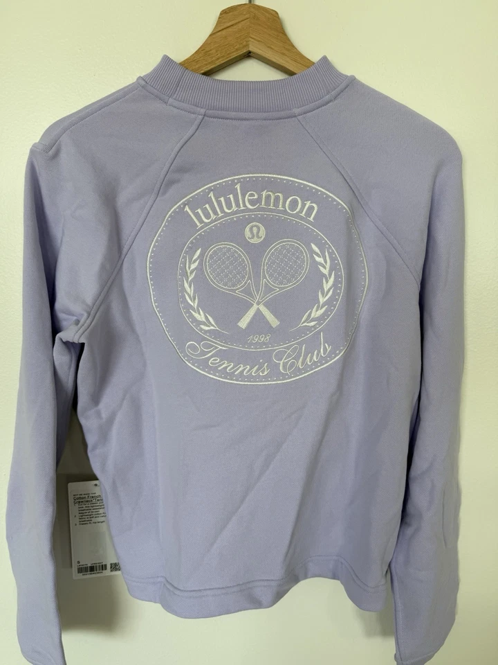 Pullover Lululemon Algodón Terry Francés Cuello Redondo Club de Tenis LFRS/WHT Talla S, Nuevo con Etiquetas Foto 3 de 4