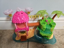 Hatchimals Tropical Island Party Playset , Lights And Sounds