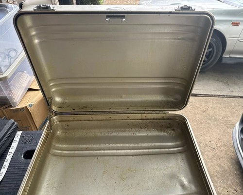 VTG Zero Halliburton Aluminum Case 18x13x6 Combo Lock Briefcase Suitcase *READ - Picture 12 of 15