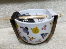 Disney - Winnie the Pooh (20 oz) Ceramic Ramen Bowl with Chopsticks - NEW