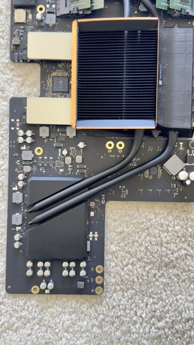 iMac Pro 18-core 2.3GHz Intel Xeon W LOGIC BOARD Radeon Pro APPLE MOTHERBOARD - Afbeelding 6 van 7