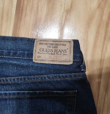 Jean Guess Rebel Straight Leg - Taille 32x32 - Lavage Medium - Taille Basse - Neuf Avec étiquette