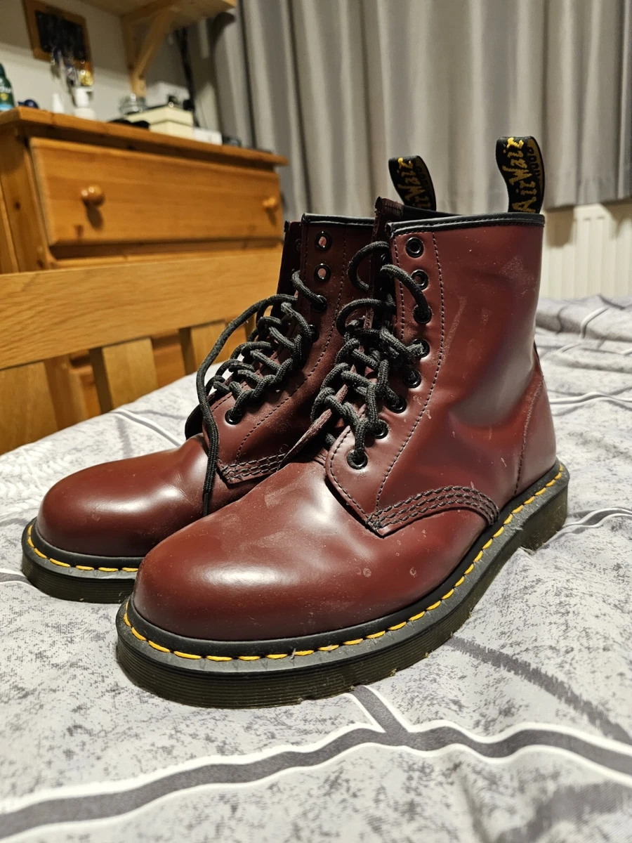 Dr martens 1460 sales classic