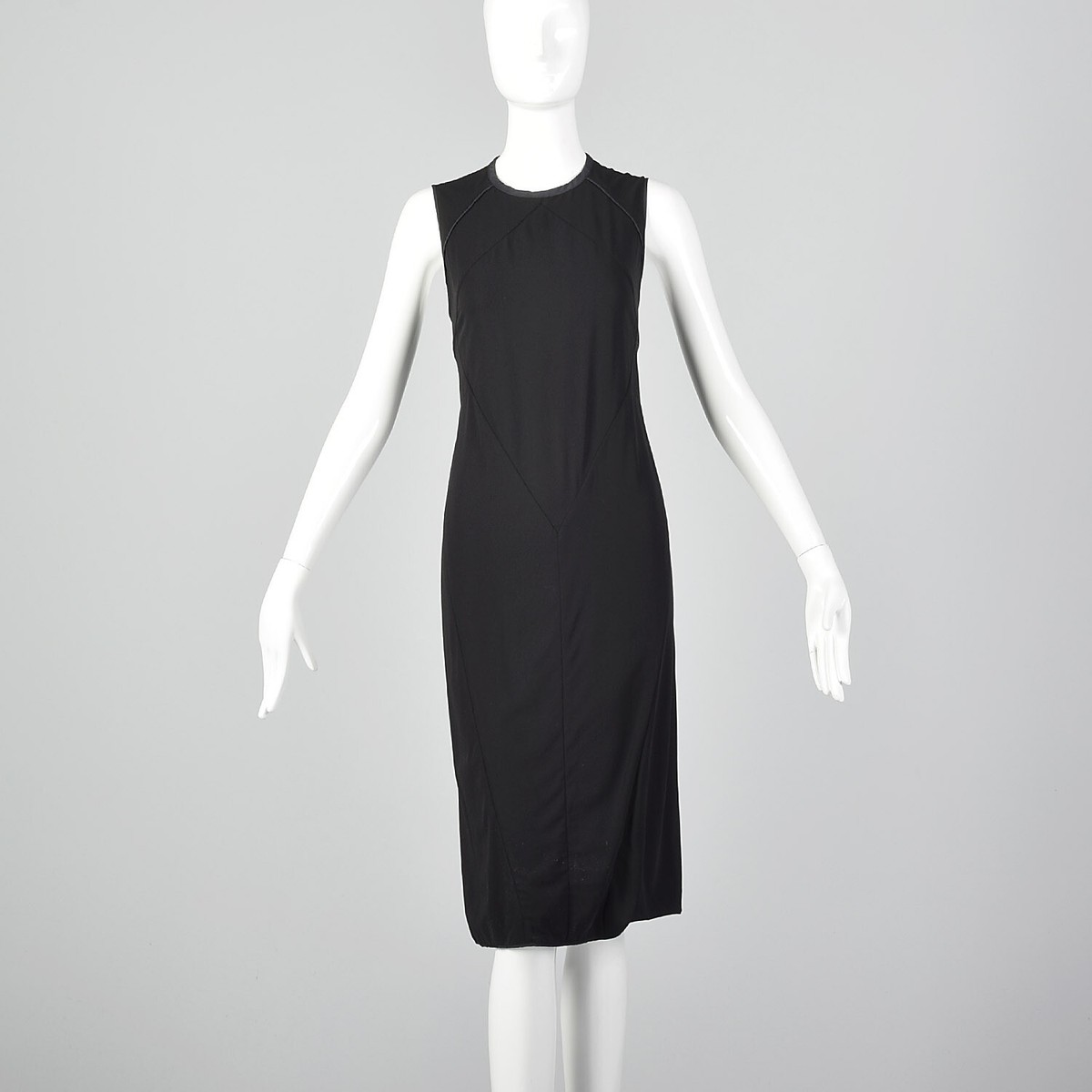 narciso rodriguez designer dresses Narciso Rodriguez at 20The Designer Reminisces With a Capsule Collection That Re-creates His Hits