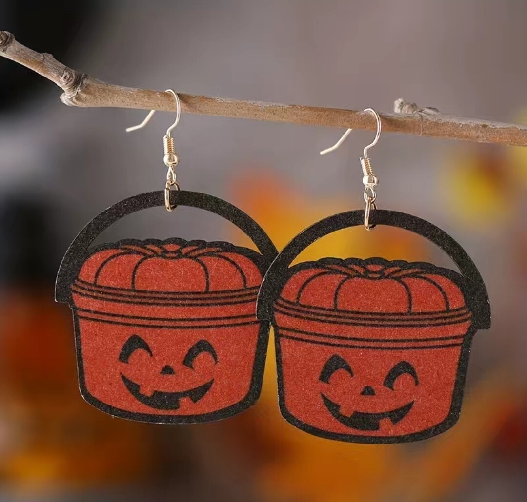 Trendy Handcrafted Earrings for Every Occasion-image