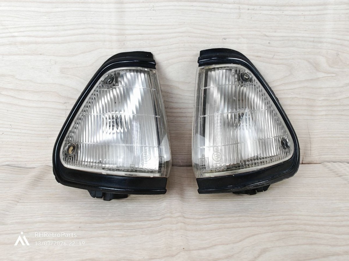 Toyota starlet EP71 Corner Lights Pair RH&LH Toyota 10-38 L Koito