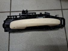 Mercedes E-Klasse S213 W213 Türgriff A0997601700 hinten links 623 Hellelfenbein Mercedes E-Klasse S213 W213 Türgriff A0997601700 hinten links 623 Hellelfenbein