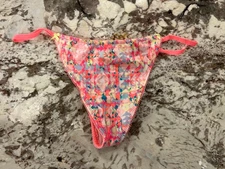True Vintage Victoria's Secret PINK Lace Back Low Rise V-String Panty One Size