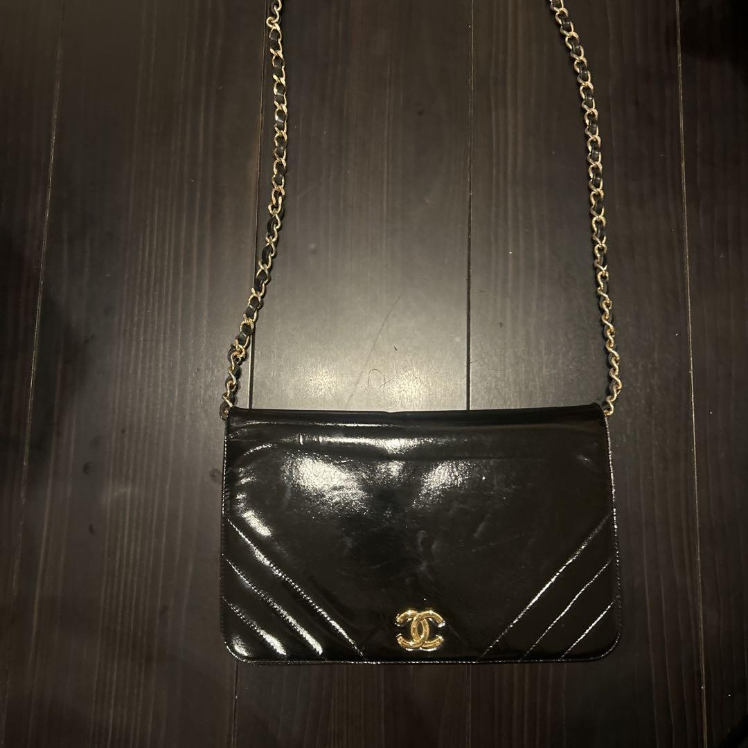 Chanel Black Enamel Shoulder Bag Preowned Leather Crossbody Japan Import
