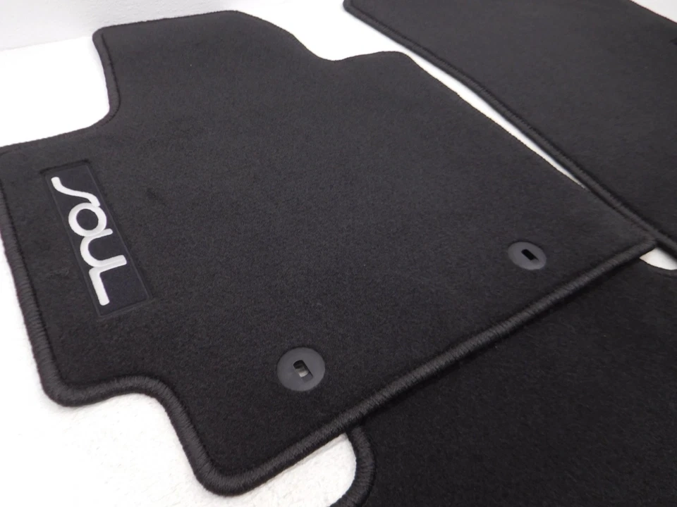 Juego de 4 alfombrillas negras anclajes de gancho rectangulares OEM Kia Soul Foto 2 de 4