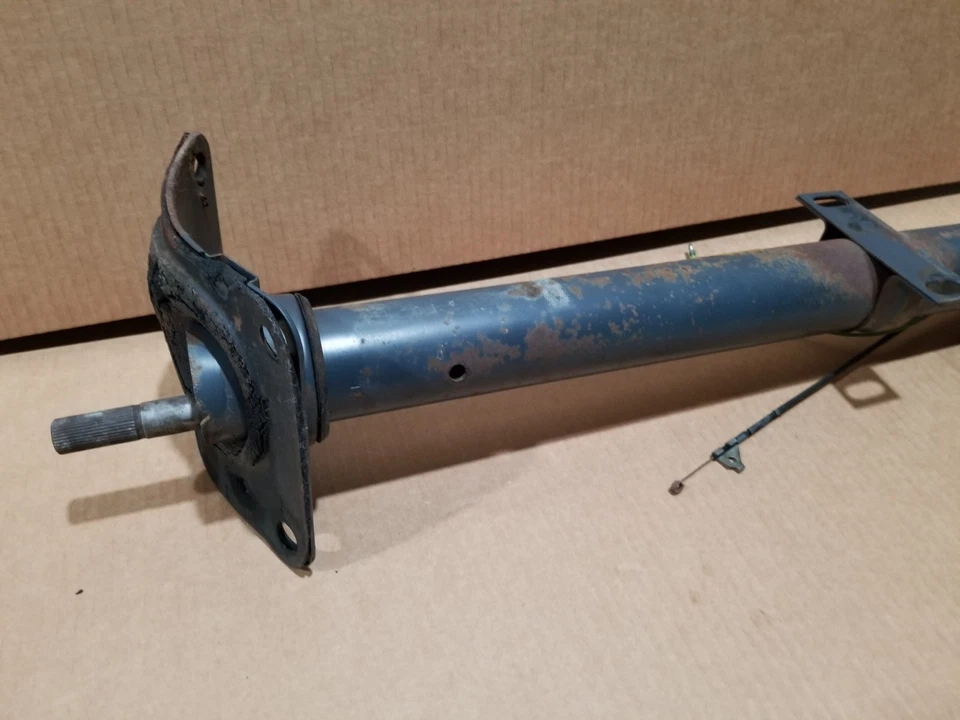 1966 Buick Riviera tilt steering column Floor Shift - Image 3 of 4