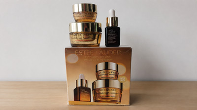 Estée Lauder Revitalizing Supreme+ Eyes Bright Open Set | NEU | OVP Beschädigt
