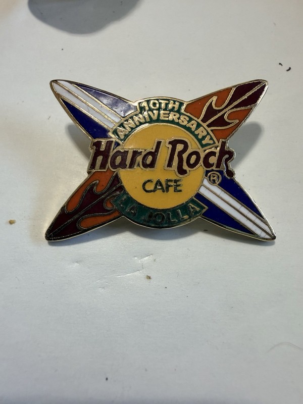 Hard Rock Cafe La Jolla 10 Th Anniversary Pin