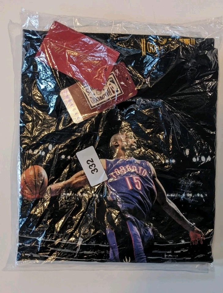 Mitchell & Ness Vince Carter 2000 NBA Slam Dunk Contest Champ Small T-Shirt NWT - Image 2 of 4