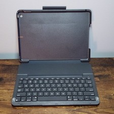 Logitech Slim Folio Bluetooth Keyboard Case YR0077 for iPad 5th 10th/Air 3