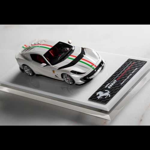 FuelMe X TOC 1:64 Limited edition resin car model Ferrari 812 Competizione - Picture 8 of 9
