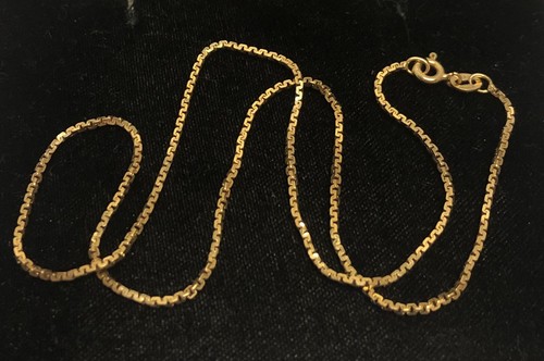 YELLOW GOLD “BOX CHAIN” NECKLACE 
