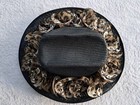 Picture 4 of 6