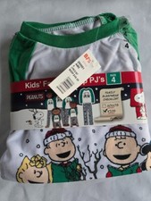 Christmas Peanuts Pajamas 2 Piece PJ Set - Kids Size 4 - NEW