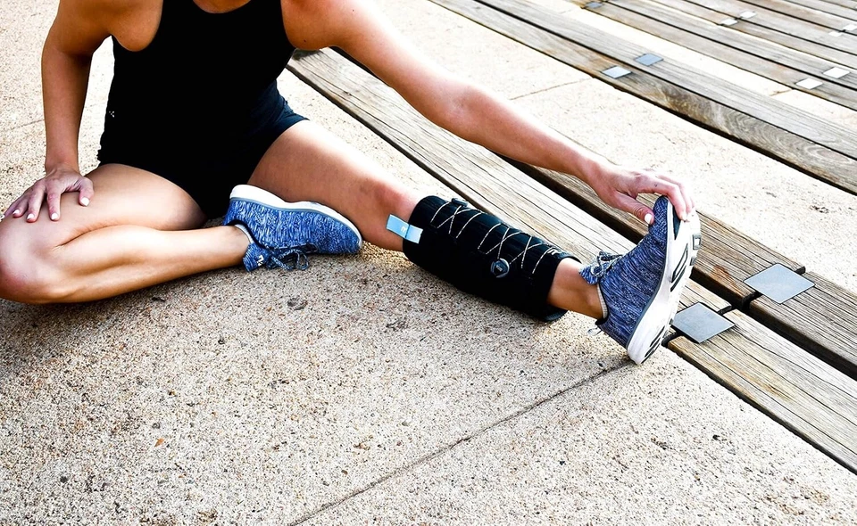 Recoup Fitness Cryosleeve | Manga de compresión Ice Cold para brazos y piernas | NUEVA Foto 4 de 4