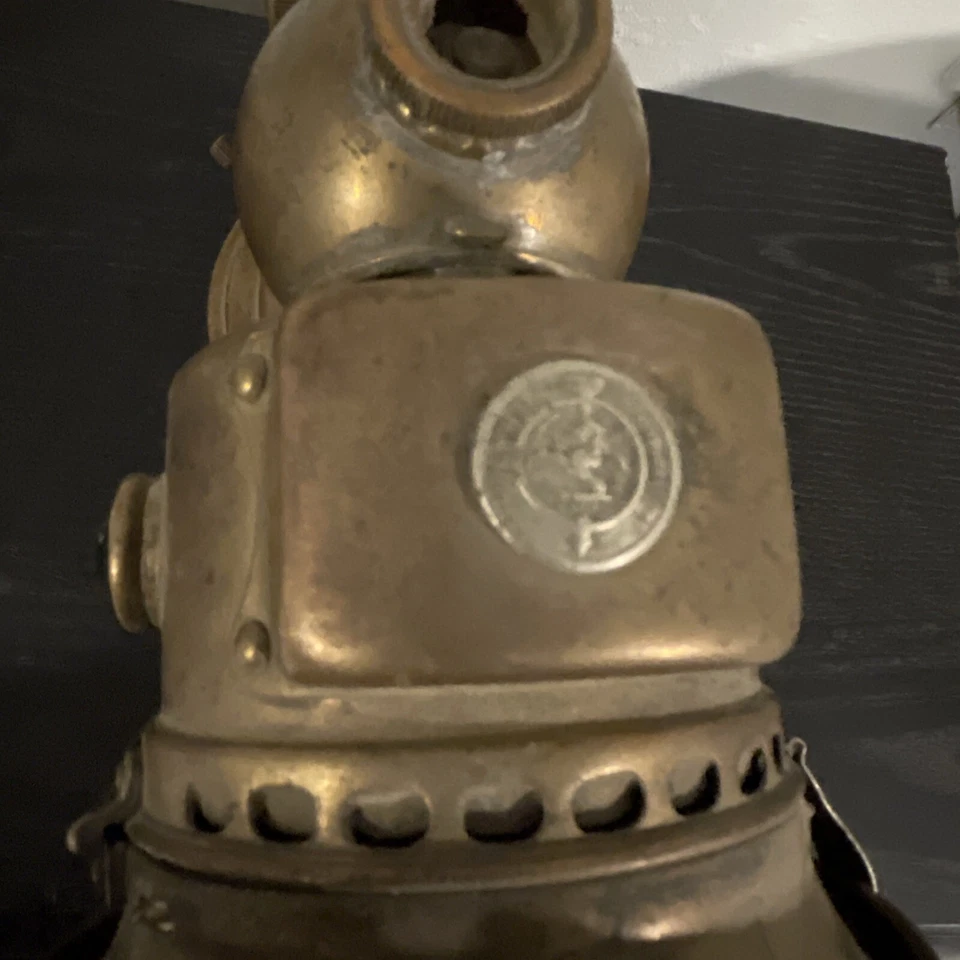 Brass Joseph Lucas King Of The Road Lion Bicycle Lamp - Image 4 of 4