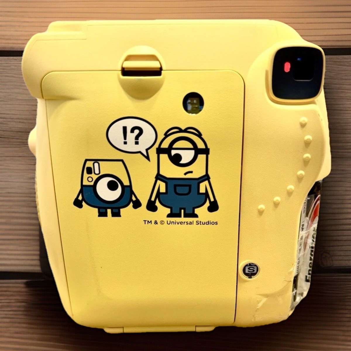 Fujifilm Instax Minion Mini 8 Instant Film Camera (16556348 Fujifilm Instax Minion Mini 8 Instant Film Camera (16556348