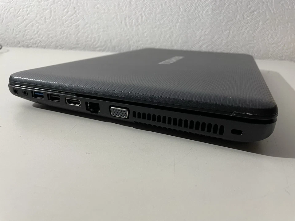 Toshiba Satellite C850-1GL – Intel Celeron 1000M Notebook - Bild 4 von 4