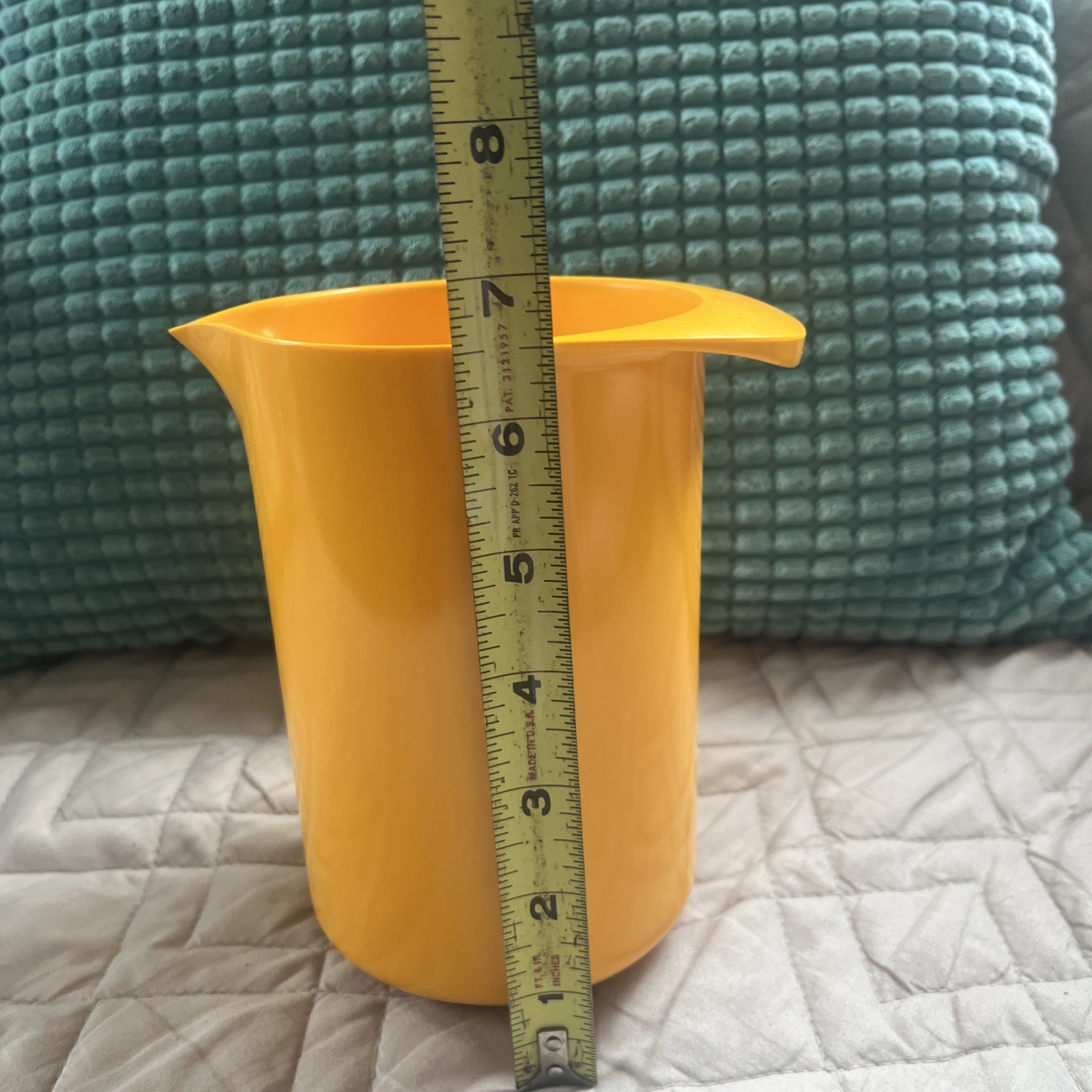 Vtg MCM Rosti Melamine 1L Yellow Spouted Pitcher Designer Erik Lehmann 1960s