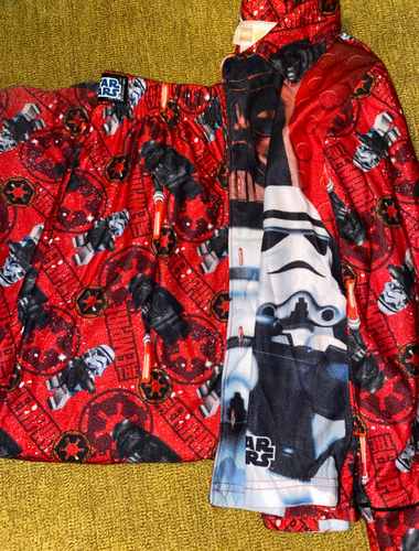 Boys Star Wars Pajama Lot sizes 8 & 10/12 - Picture 8 of 9