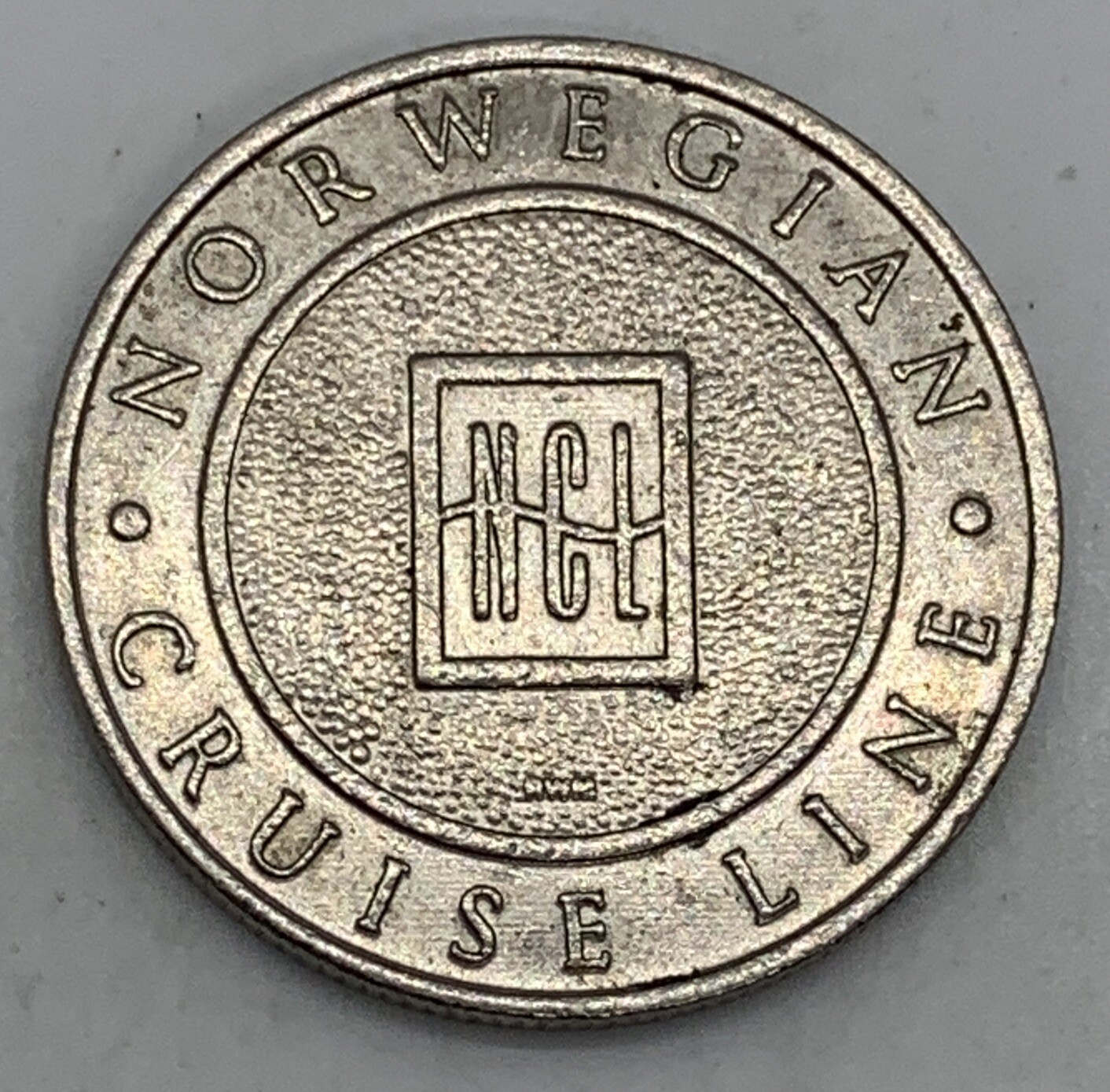 Foto 1 di 2