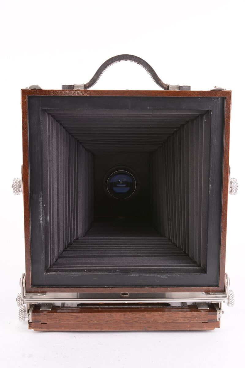 LF Deardorff and Sons 5x7 View Series Camera w/135mm Ektar LF Deardorff and Sons 5x7 View Series Camera w/135mm Ektar