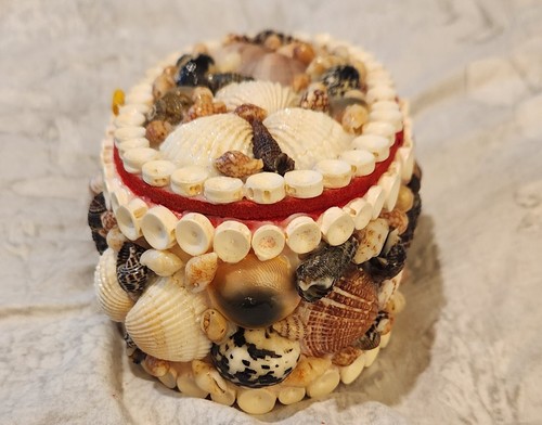 3 Hand Crafted Sea Shell Jewelry Boxes - Picture 4 of 17