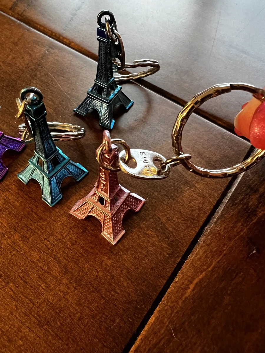 Keychain eiffel shop tower