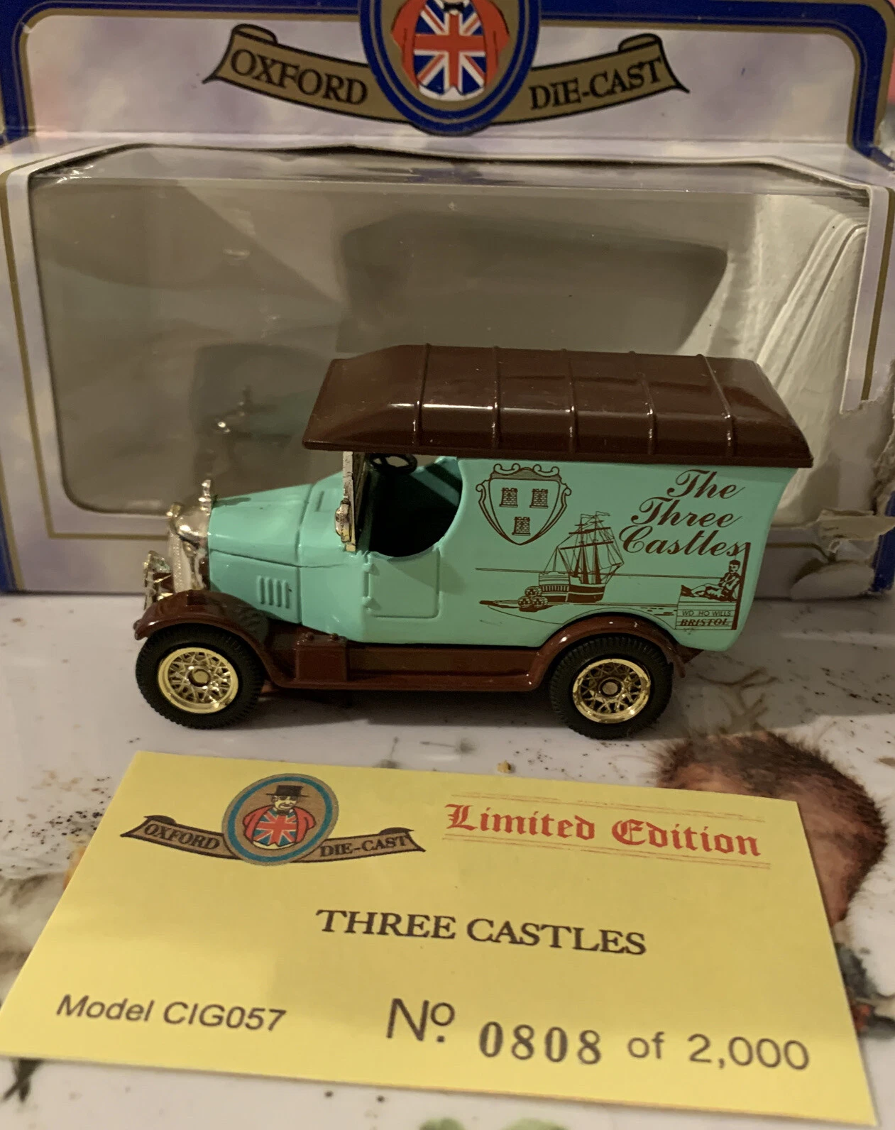 VANS Ltd Ed Oxford Diecast CIG057 furgone tre castelli #808 2000 in scatola