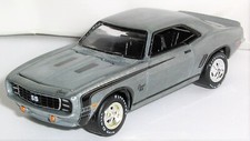 1/64  1969 69 CHEVROLET / CHEVY CAMARO RS / SS  396 / Rubber Tire Muscle Car